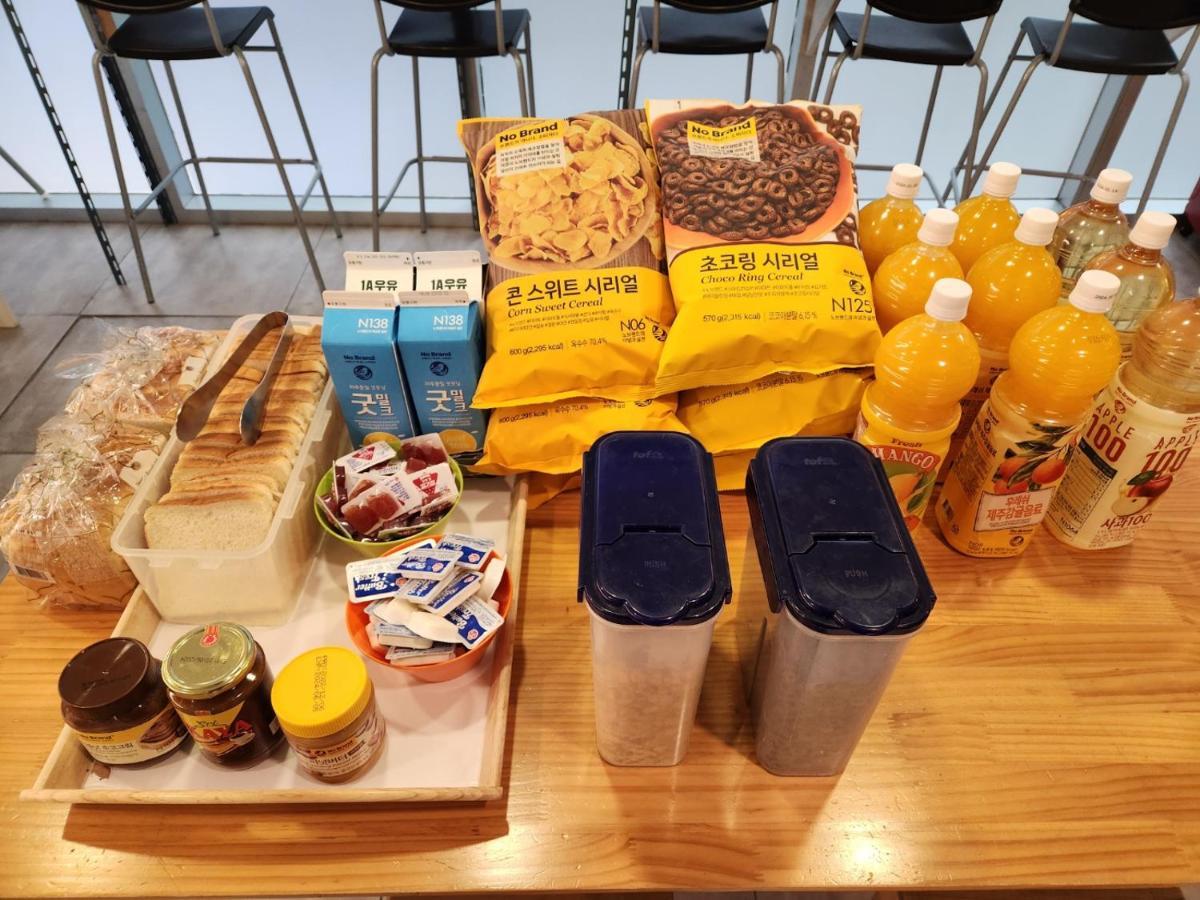 Oyo Hostel Myeongdong 1 Seul Zewnętrze zdjęcie