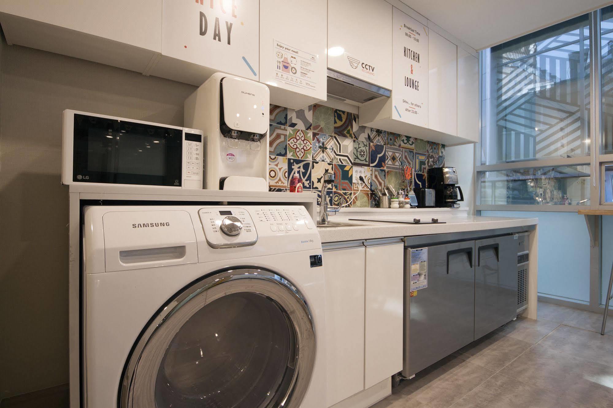 Oyo Hostel Myeongdong 1 Seul Zewnętrze zdjęcie